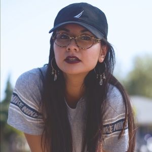 Meet your Posher, Veronika